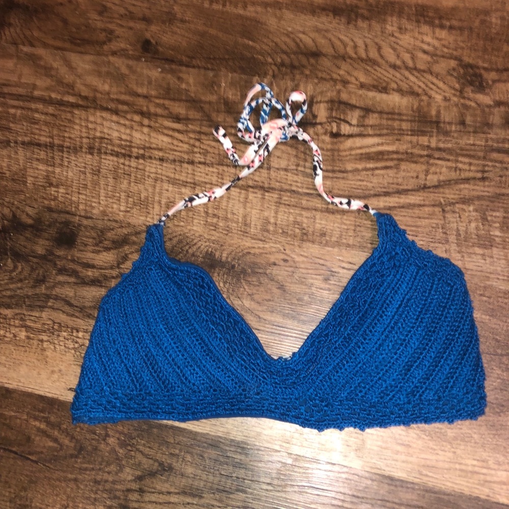Bikini top